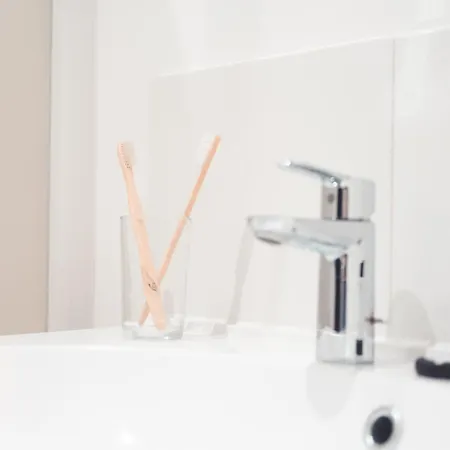 L Etoile Filante - 2 Pieces De Caractere