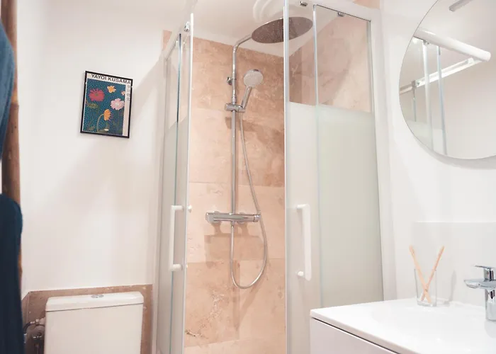 L Etoile Filante - 2 Pieces De Caractere * Tours