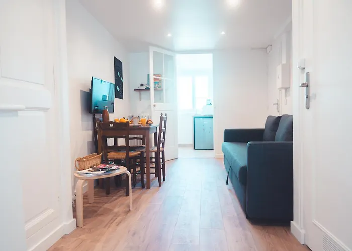 L Etoile Filante - 2 Pieces De Caractere *