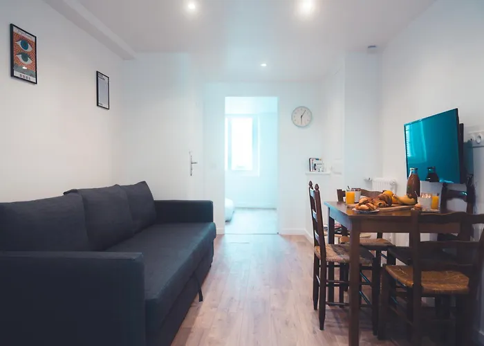 L Etoile Filante - 2 Pieces De Caractere